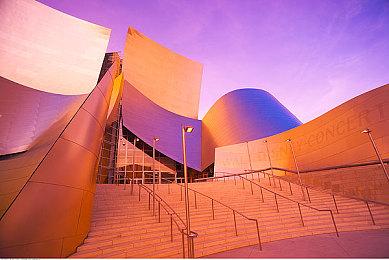 超英策略游戏《神奇英侠》确定5月发售